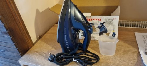 Girmi ST6204 gőzölős vasaló 2800 W, Steam Boost 140 g, víztartály 380 ml, INOX vasalótalp 