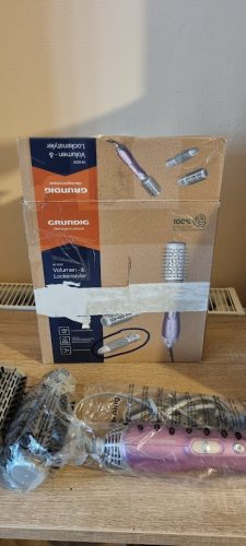 GRUNDIG HS 6220 hajformázó készlet — 1100 W, 3 hőhengeres volumennövelő és göndörítő, kerámia bevonattal