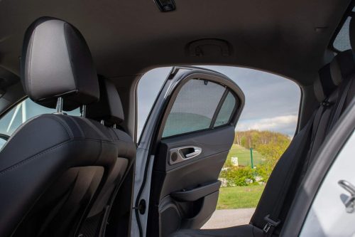 CAR SHADES Set (hátsó oldalsó ajtókhoz) kompatibilis a Skoda SuperB III Kombi 2015-2023 modellekkel (2 darabos) - Egyedi tervezésű napellenzők autókhoz, fekete