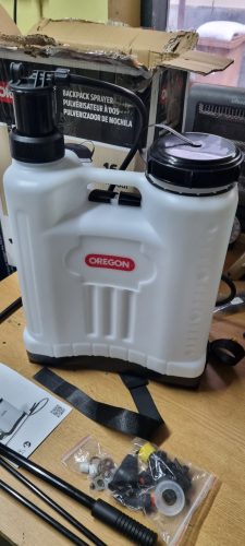 Oregon 518769 - HÁTI PERMETEZŐ 16L