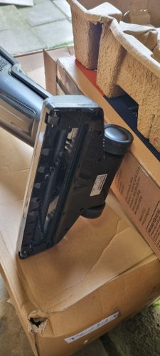 GRUNDIG - VCH 9932 2 az 1-ben akkus kézi porszívó - 21,6 V-os lítium-ion akkumulátor és 75 perc üzemidő - HEPA szűrő - LED padlókefe - Porzsák nélküli
