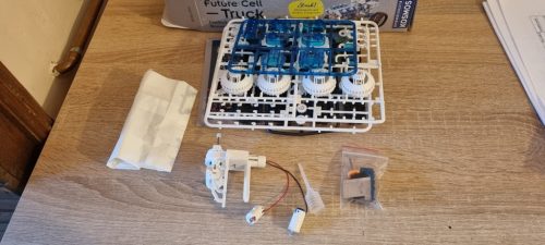 KOSMOS 620745 Jövőbeli cellás teherautó, Játék terepjáró készlet , Kísérleti doboz 8-12 éves gyermekek számára