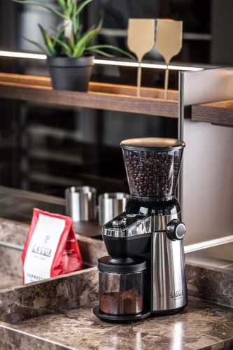 Gaggia MD15 Elektromos Kávédaráló – Kúpos Acél Őrlőmű, 15 Őrlési Fokozat, Digitális Időzítő