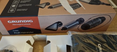 Grundig HS 8980 professzionális ionos hajformázó (színvédő, 1200 watt)