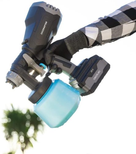 Cecotec CecoRaptor Color 4020 Ultra vezeték nélküli festőpisztoly. 20 V és 4000 mAh akkumulátor, 1000 ml-es tartály, 700 ml/perc festékáramlás, 2 cserélhető 1,80 mm-es és 2,6 mm-es fúvóka